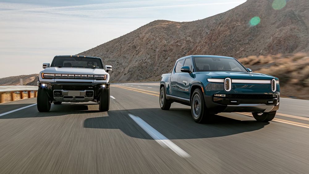 2024 GMC Sierra EV vs. 2025 Rivian R1T Tri: Luxe Truck Duel