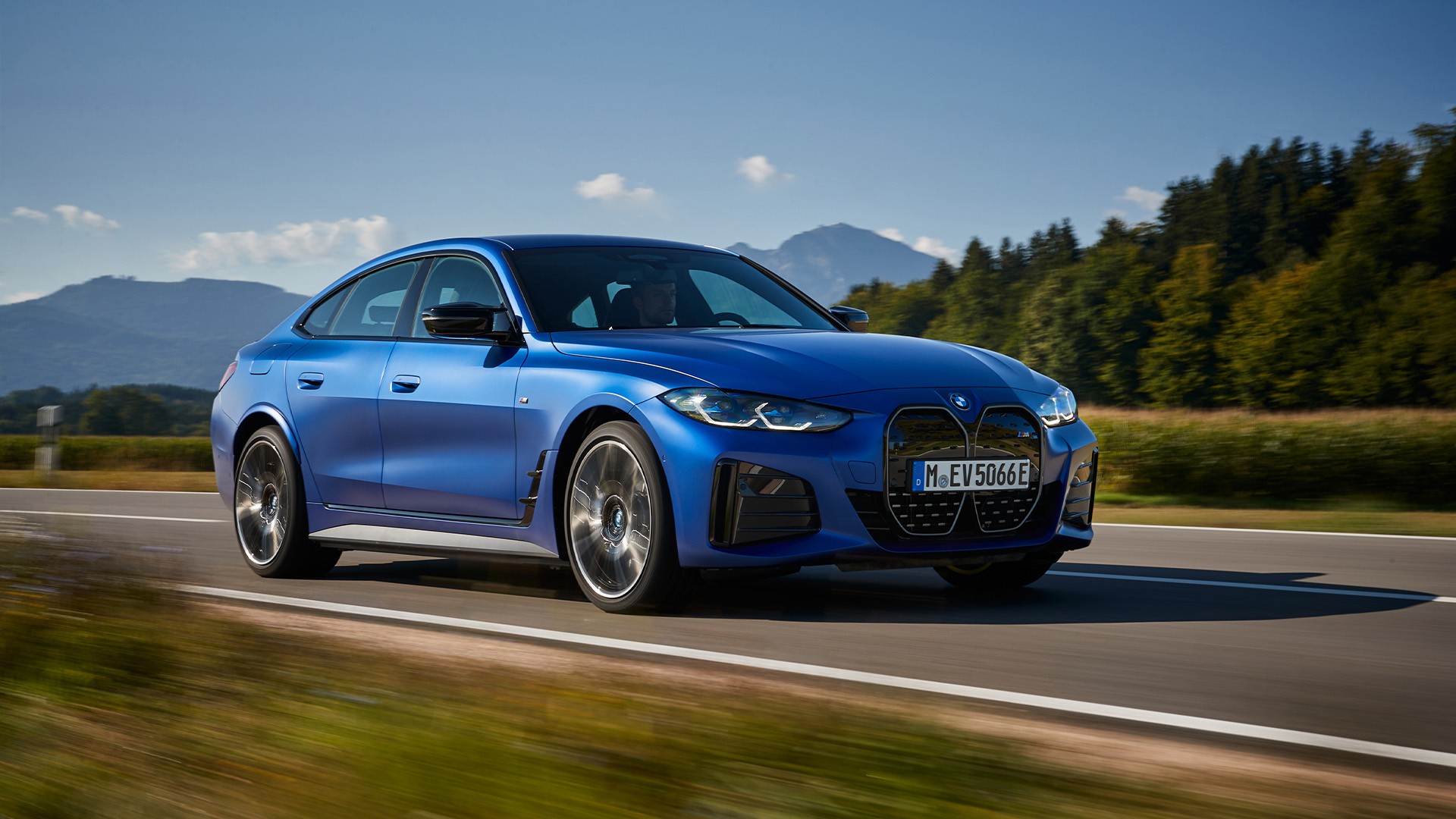 2021 bmw i4 first look discount