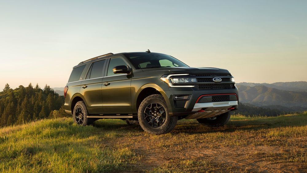 2024 Ford Expedition Buyer's Guide Breakdown: Time-Tested Family Hauler